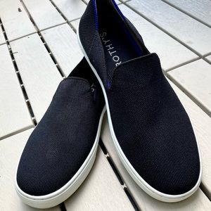 Rothy’s Slip On Sneaker in Black Size 8.5 Great Condition